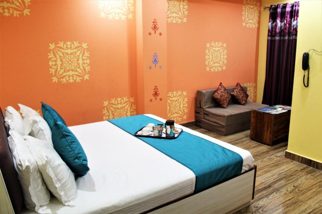Lotus Inn Hill View Шимла Экстерьер фото